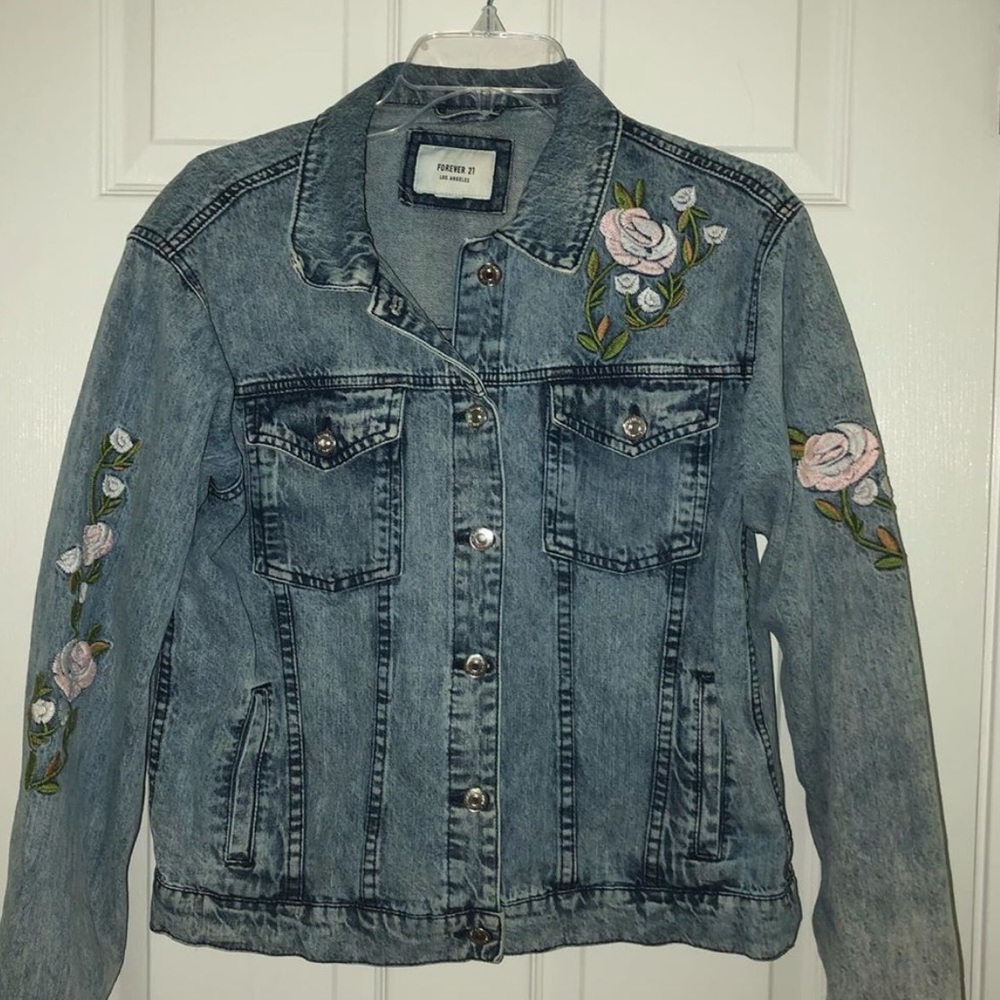 Embroidered denim jacket